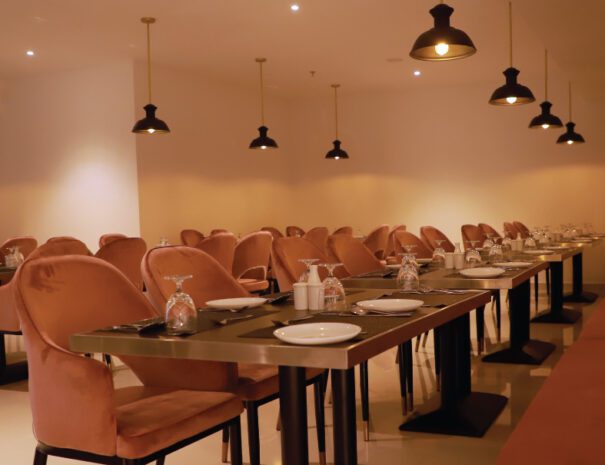 ARK RESTAURANT